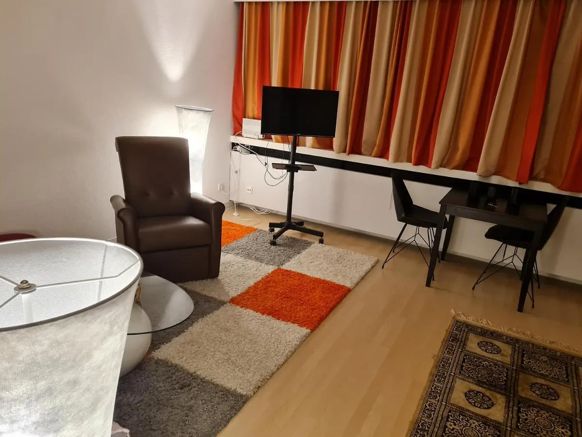 Einzimmer Apartments Im Si-Centrum Stuttgart-Moehringen